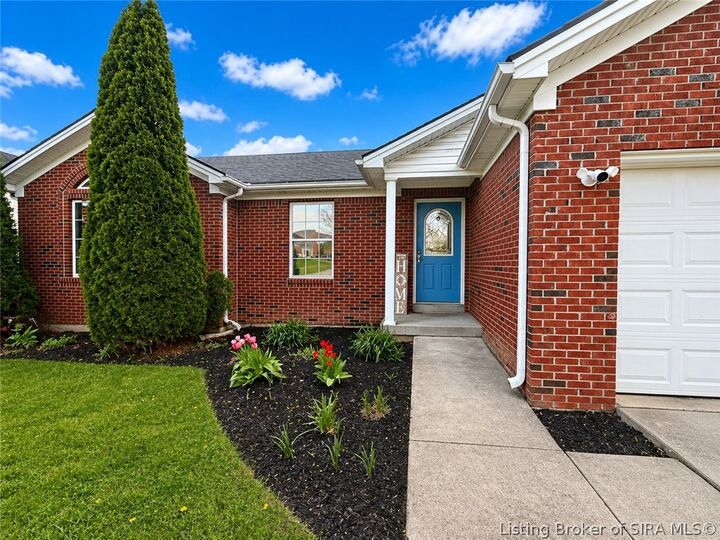Property Photo:  5501 Sky Ridge Road  IN 47111 