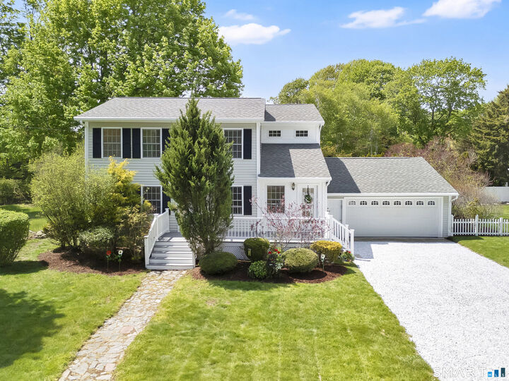 Property Photo:  5 Central Avenue  CT 06357 