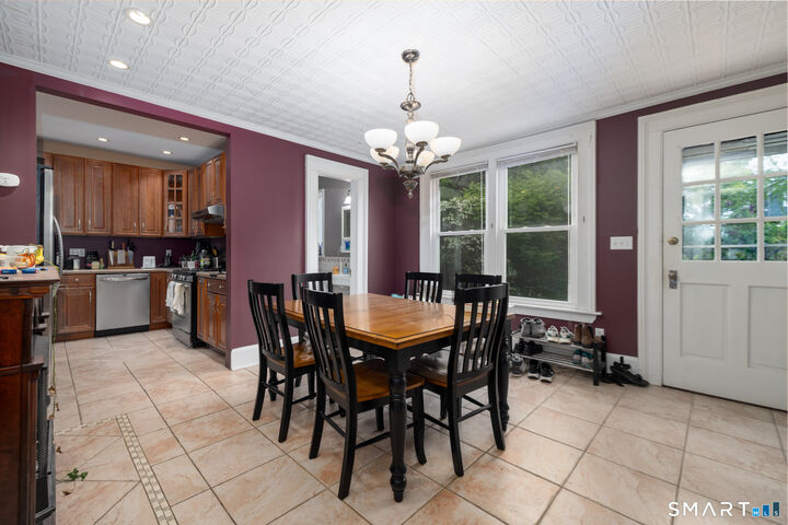 Property Photo:  276 Humphrey Street  CT 06511 