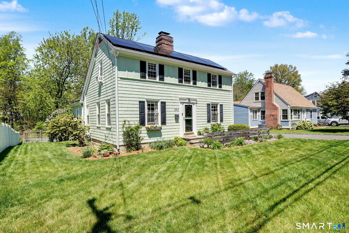 Property Photo:  187 Southern Boulevard  CT 06810 