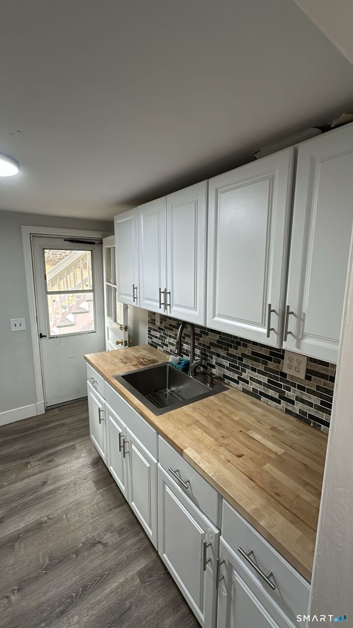 Property Photo:  30 Foster Street  CT 06810 