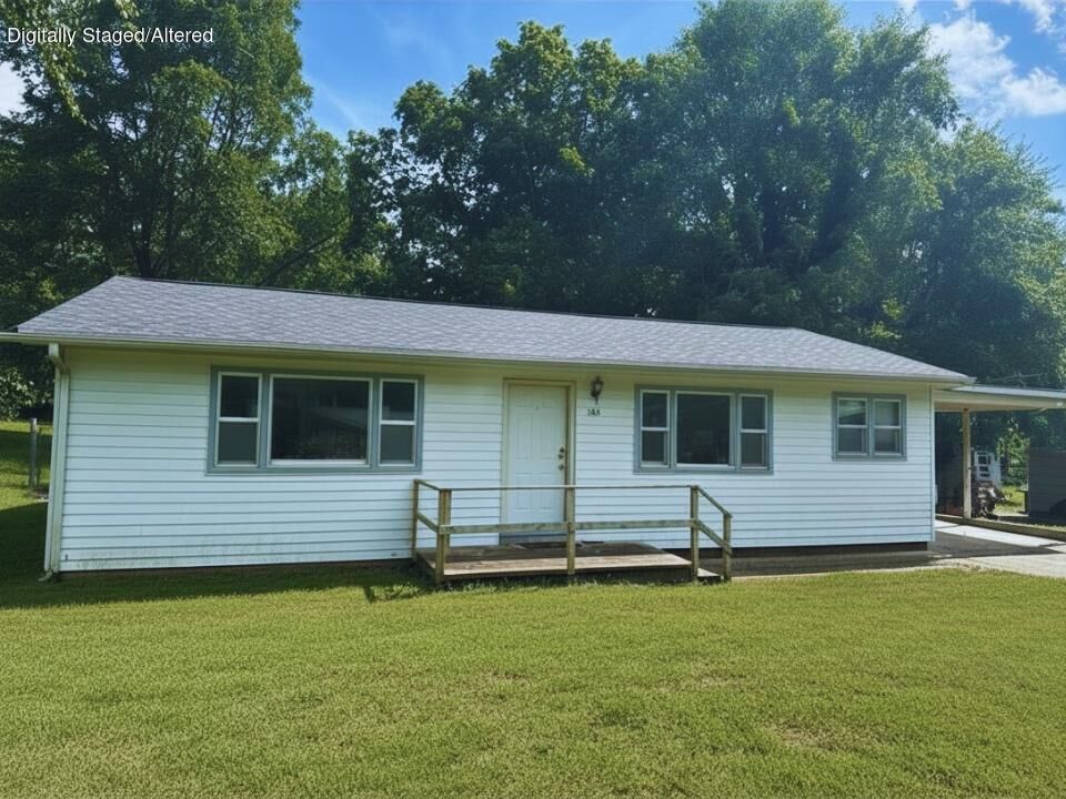 Property Photo: 109 College Street MO 63965