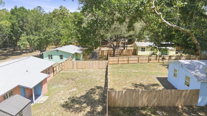 Property Photo: 8034-8040 N Baby Farm Dr - FL 32310