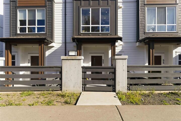 Property Photo:  368 Tradewinds Ave 55  BC V9C 0R9 