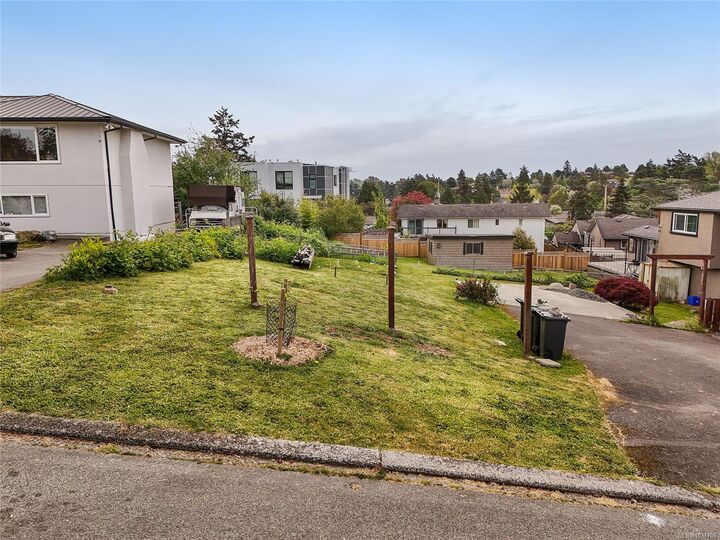 Property Photo:  1079 Gosper Cres  BC V9A 4J2 