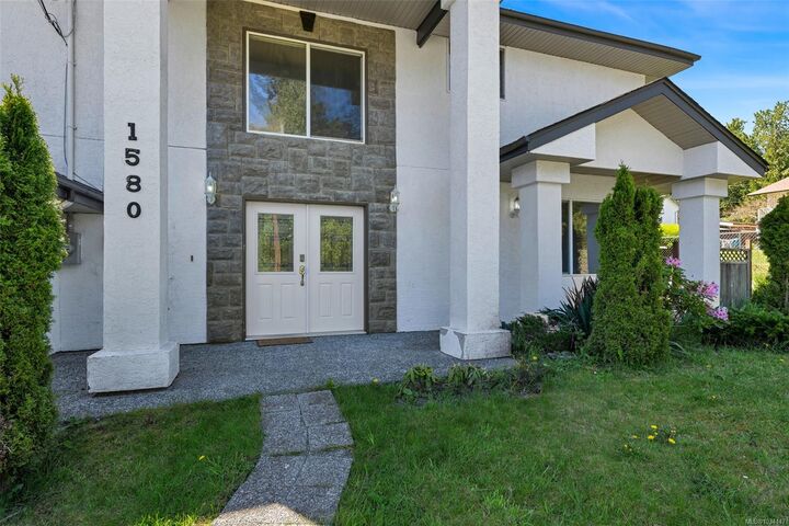 Property Photo:  1580 Babine Rd  BC V0R 1R0 