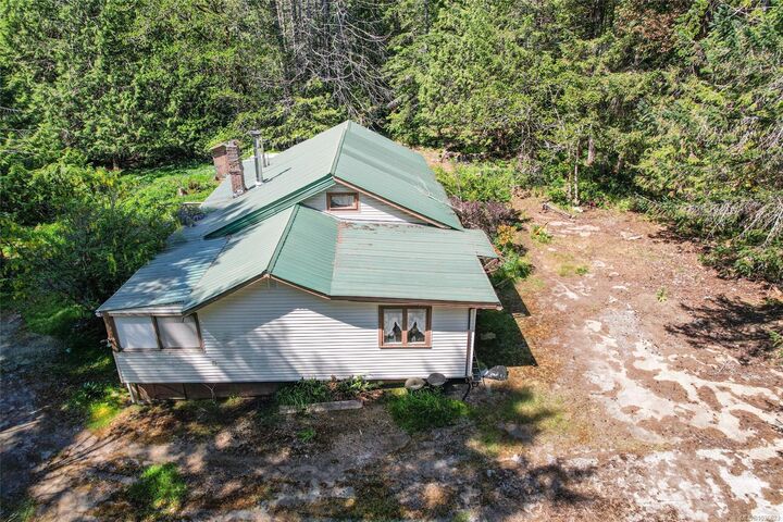 Property Photo:  3070 Fairbairn Rd  BC V0R 1X7 