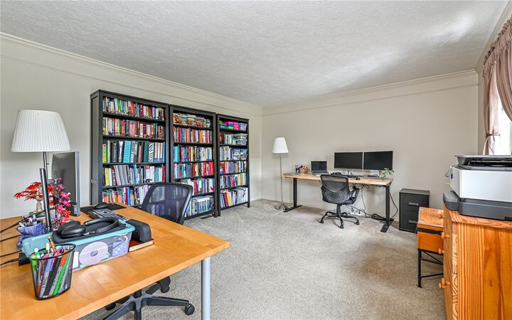 Property Photo: 4823 Shamrogue Ct PA 15101
