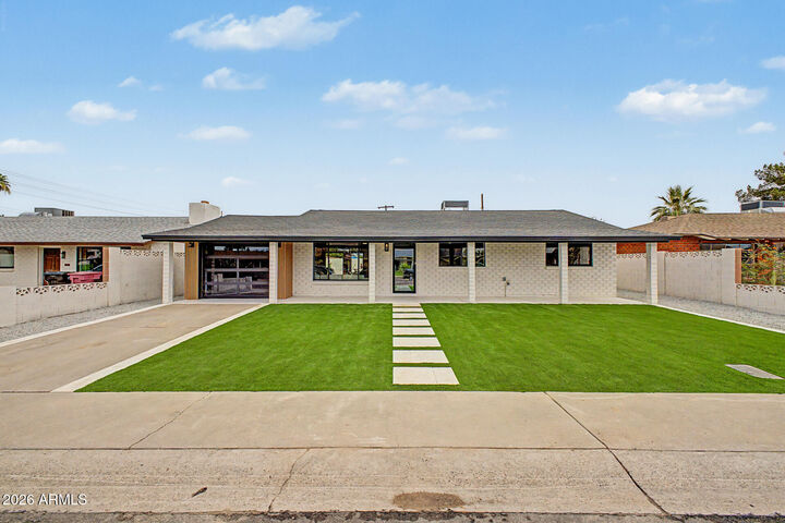 Property Photo:  8008 E Whitton Avenue  AZ 85251 