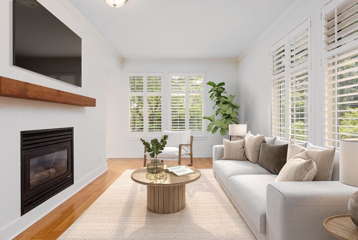 118 W 22nd Street 201 — photo 1