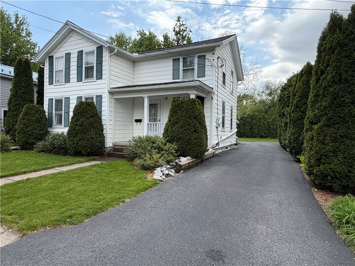 Property Photo:  7 Troup Street  NY 13148 