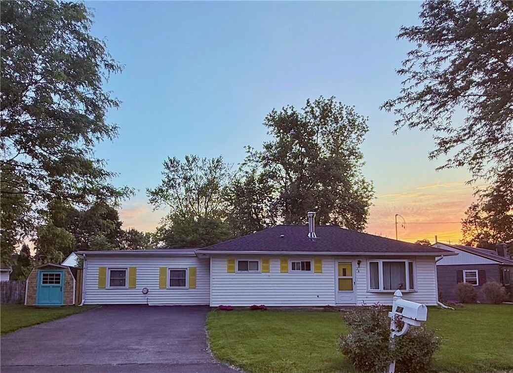 Property Photo:  24 Garden Street  NY 14456 