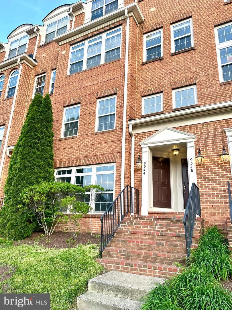 Property Photo:  9544 Walker Way  VA 20111 