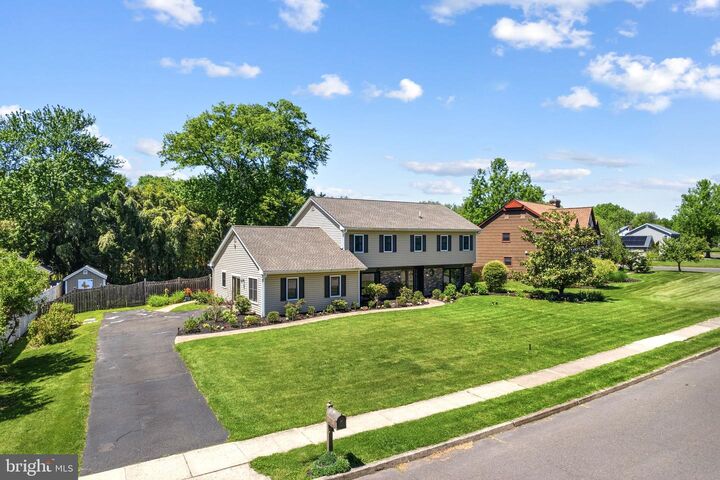Property Photo:  329 Sherwood Drive  PA 19067 