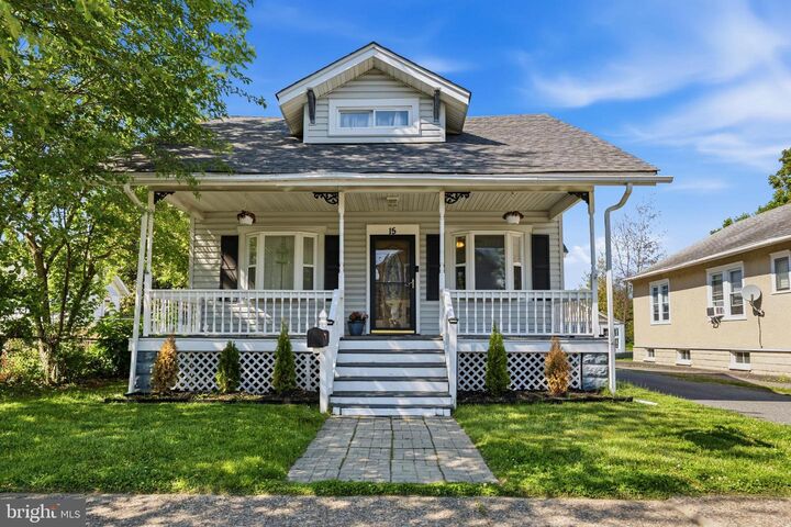 Property Photo:  15 Elmhurst Place  DE 19804 