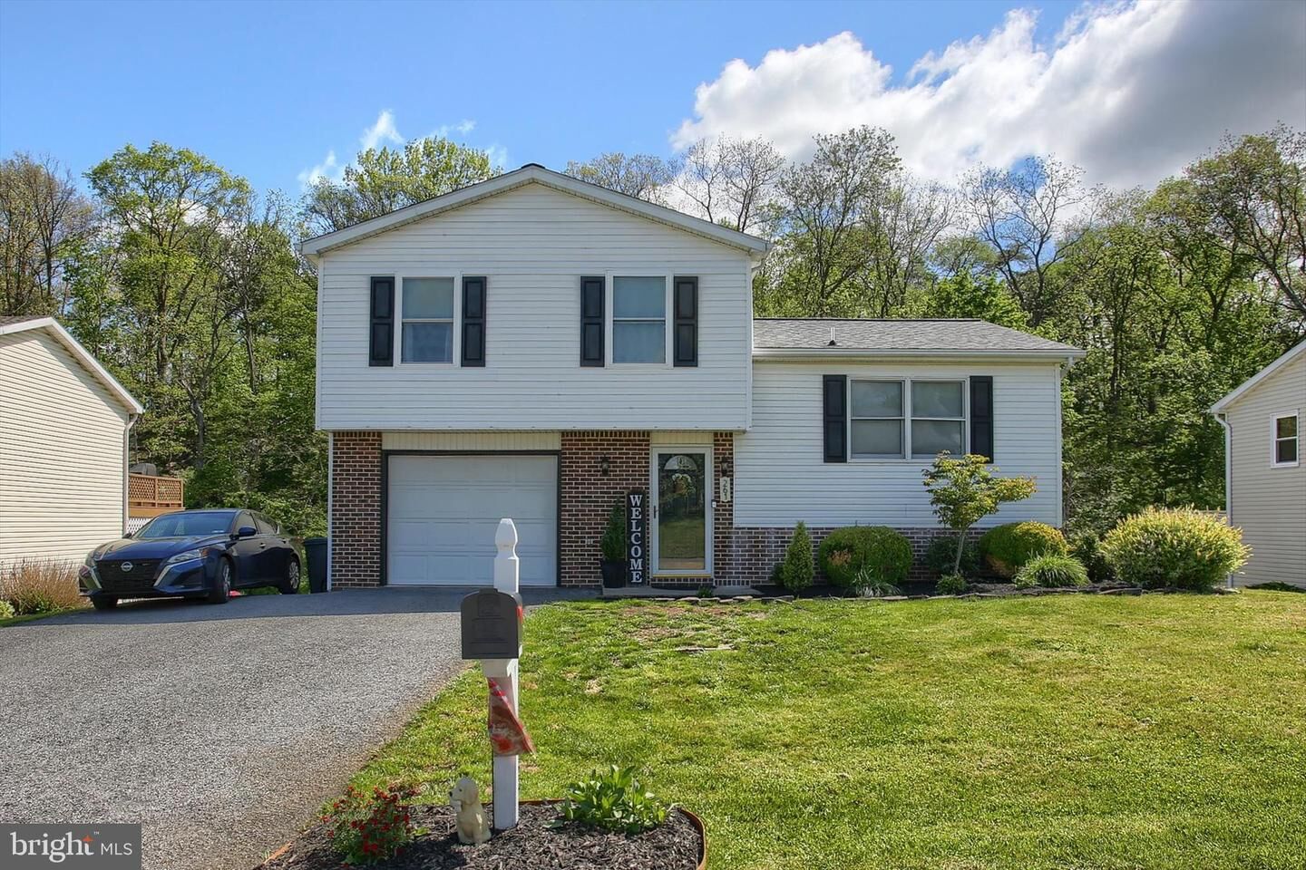 Property Photo:  261 Ridgewood Drive  PA 17061 