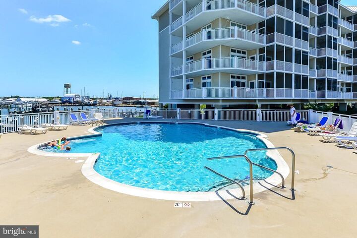 Property Photo:  103 Williams Street 413  MD 21817 