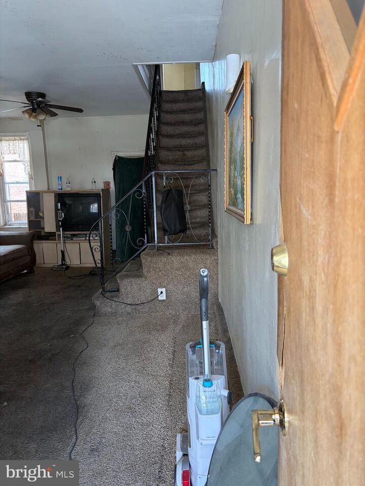 Property Photo:  915 E Schiller Street  PA 19134 