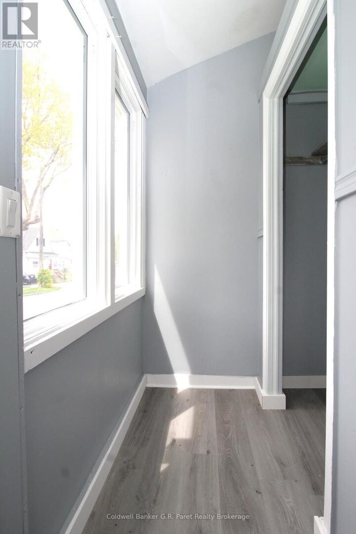 Property Photo:  15 Wawa Street  ON N5R 3W8 