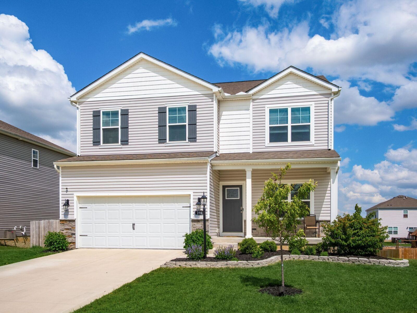 Property Photo: 294 Arledge Drive OH 43116