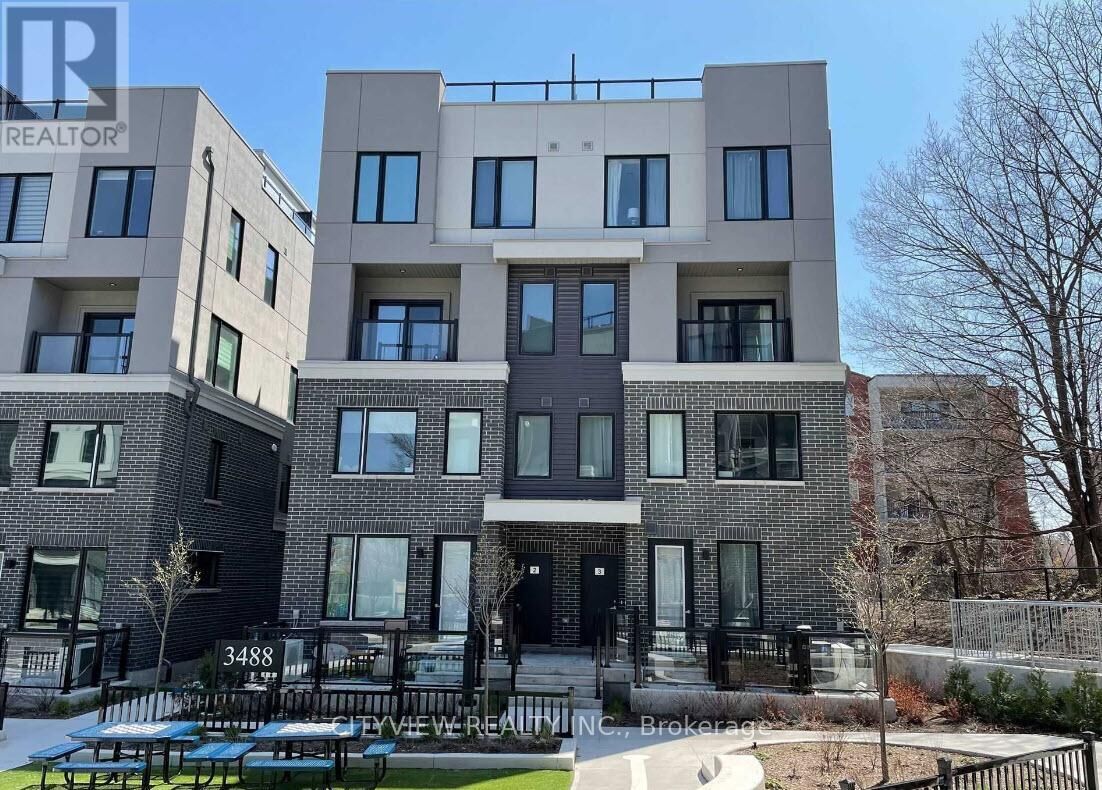Property Photo:  3488 Widdicombe Way 7  ON L5L 2M5 