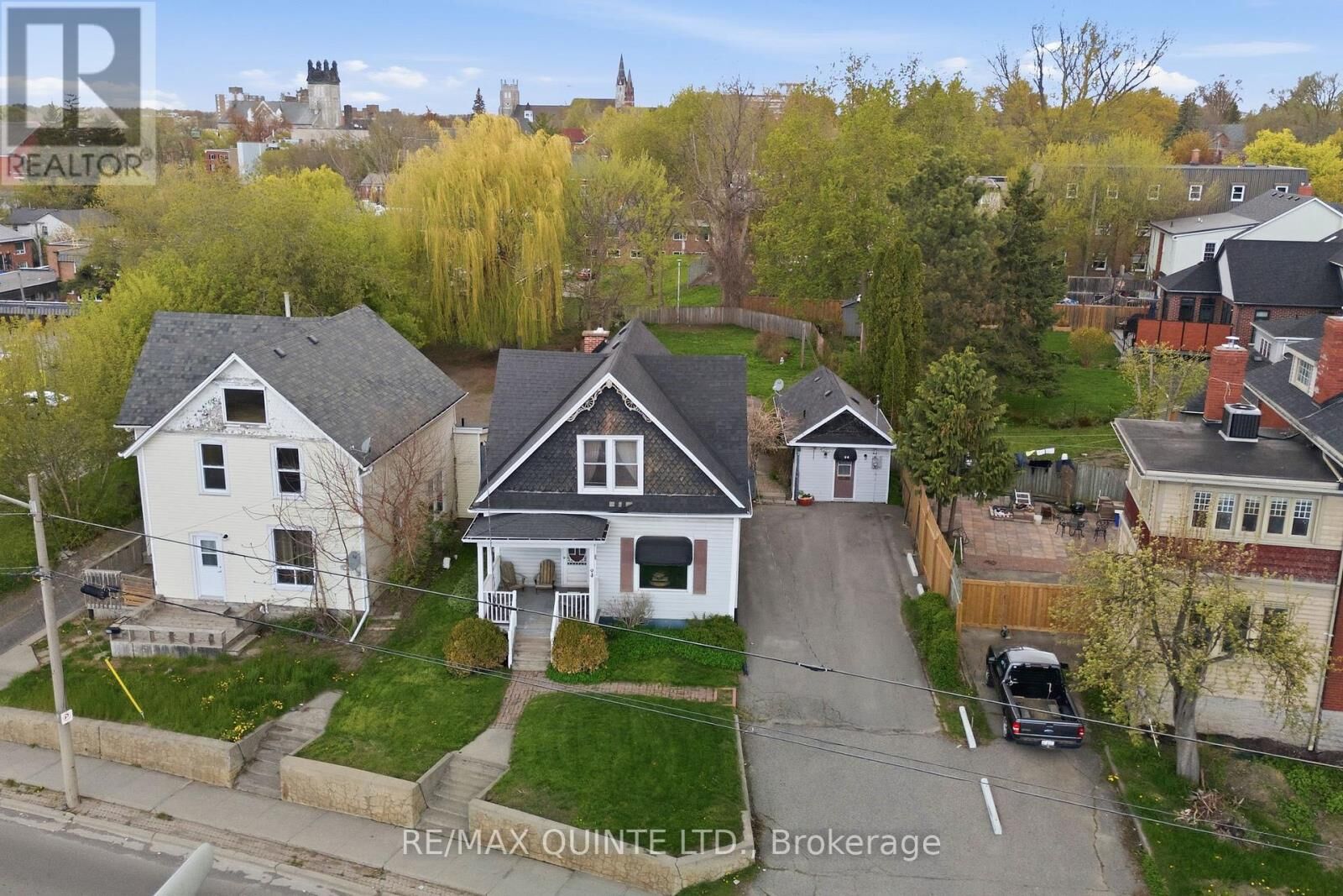 Property Photo: 94 Dundas Street East ON K8N 1C1