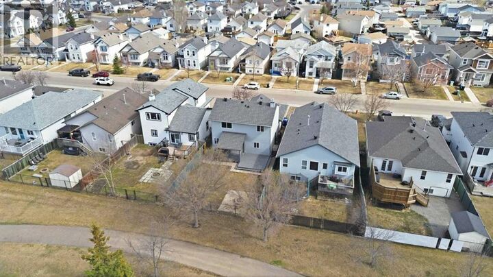 Property Photo: 178 St. Laurent Way AB T9K 2K1