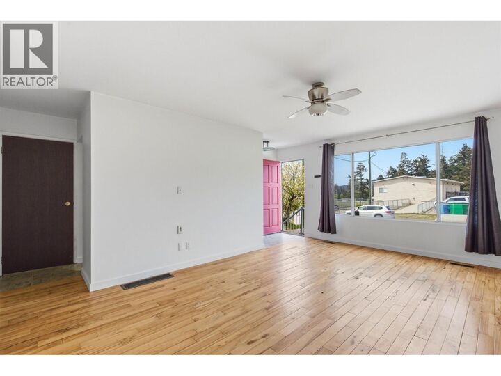 Property Photo:  1180 Blair Street B  BC V2G 1X2 