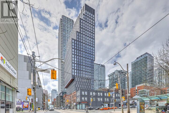 Property Photo:  100 Queen Street East 1012  ON M5C 1S6 