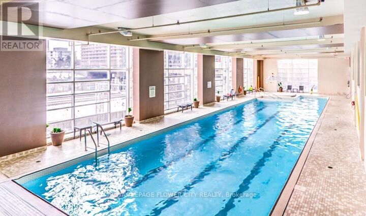 Property Photo:  373 Front Street 2101  ON M5V 3R7 