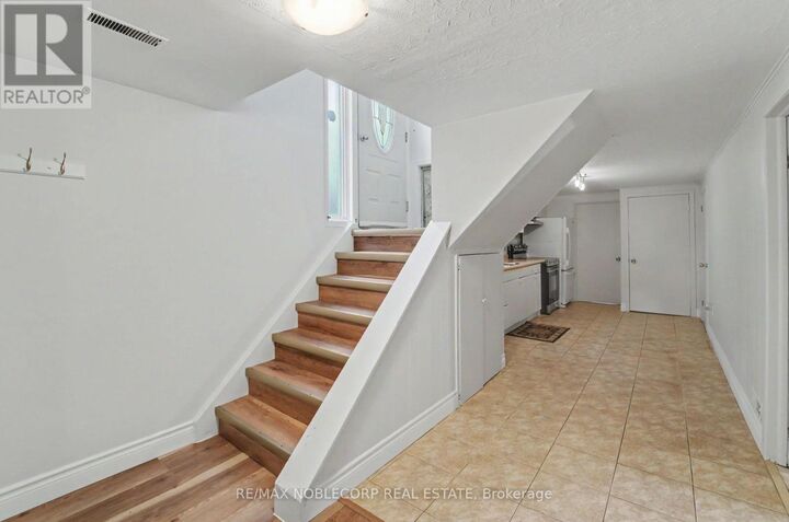 Property Photo:  3519 Laddie Crescent  ON L4T 1N2 