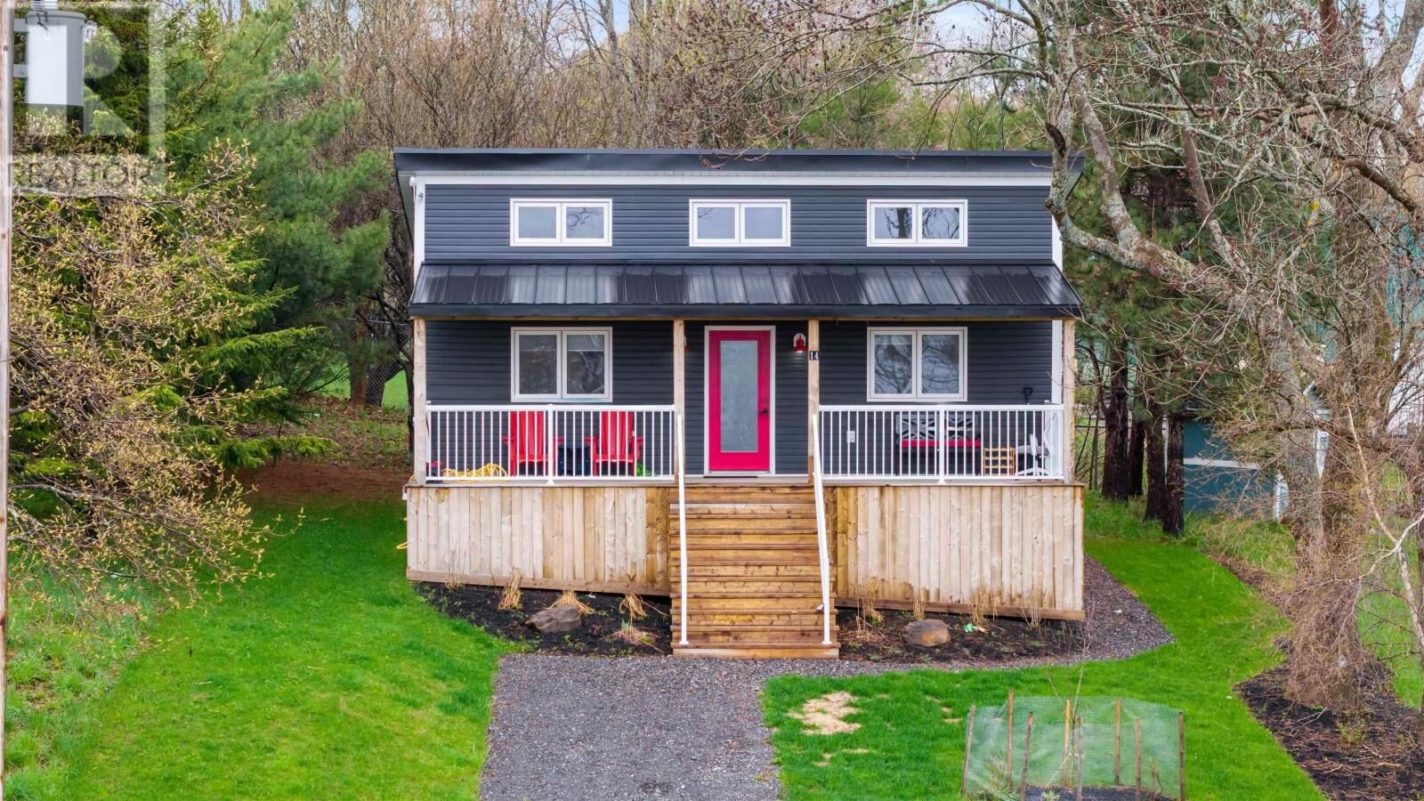Property Photo:  14 Dawson Street  NS B0K 1H0 