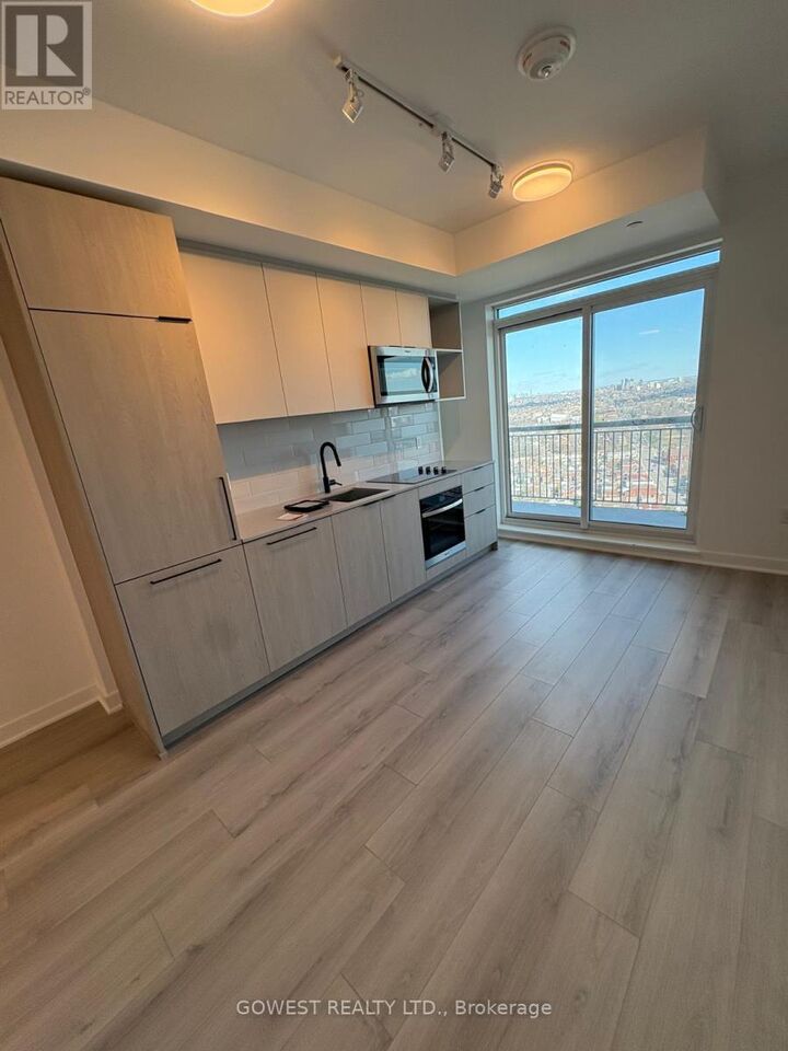 Property Photo:  1185 Dupont Street 2506  ON M6H 0G5 