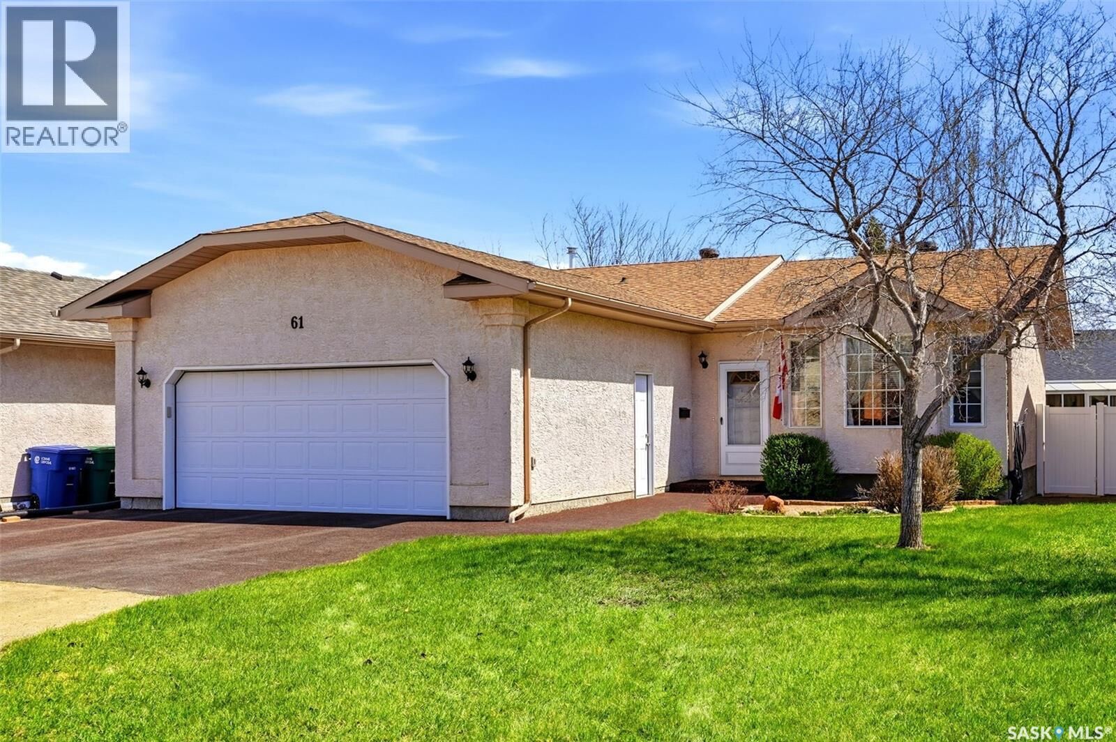 Photo de la propriété:  61 Wilfred Street  SK S4M 0A3 