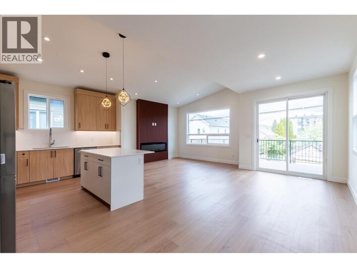 Property Photo: 1660 11th Avenue BC V2L 3S8