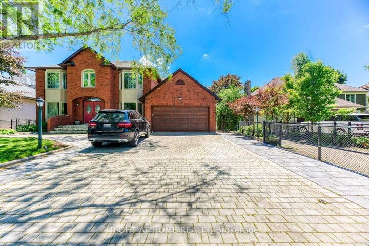 Property Photo:  3234 Shoreline Drive Room A  ON L6L 5Z1 