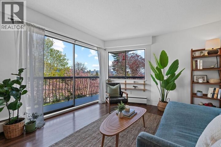 Property Photo:  2330 Maple Street 305  BC V6J 3T6 