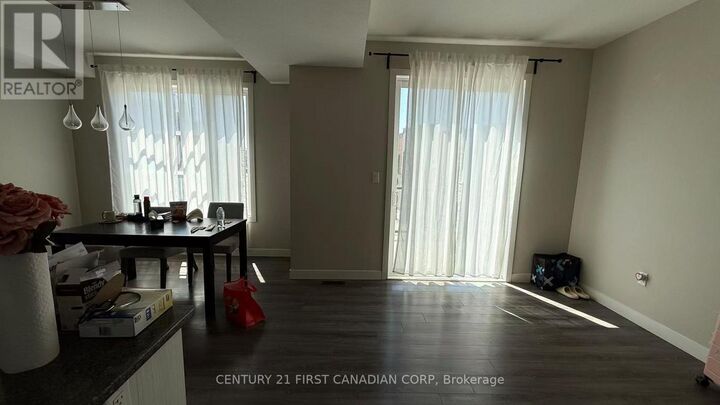Property Photo: 968 West Village Square ON N6H 0J7