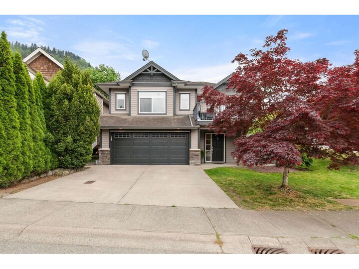 Property Photo:  47216 Laughington Place  BC V2R 0J3 