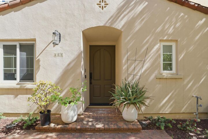 Property Photo:  488 Trident Maple Ter  CA 94539 