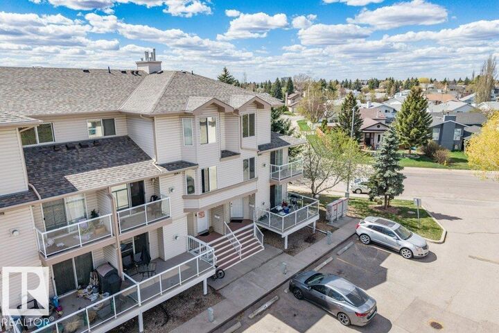 Property Photo:  2505 42 Street NW 12  AB T6L 7G8 