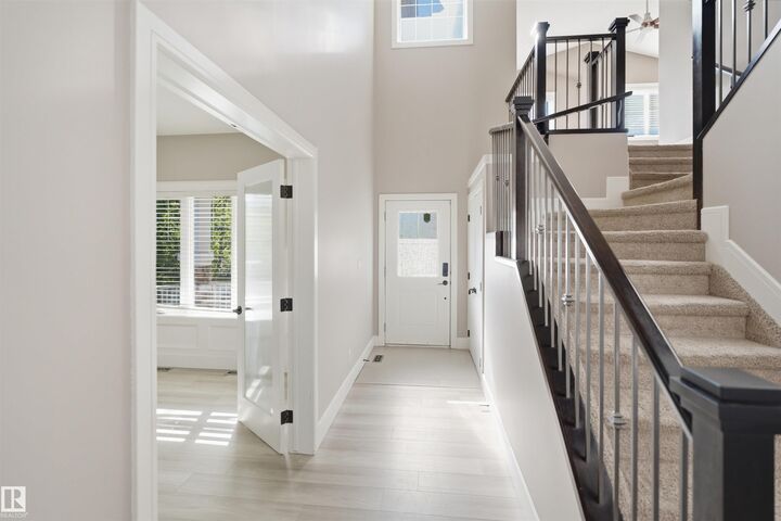 Photo de la propriété: 2256 Cameron Ravine Court NW AB T6M 0L9