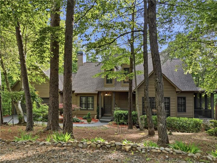 Property Photo: 122 Woodstream Point GA 30143