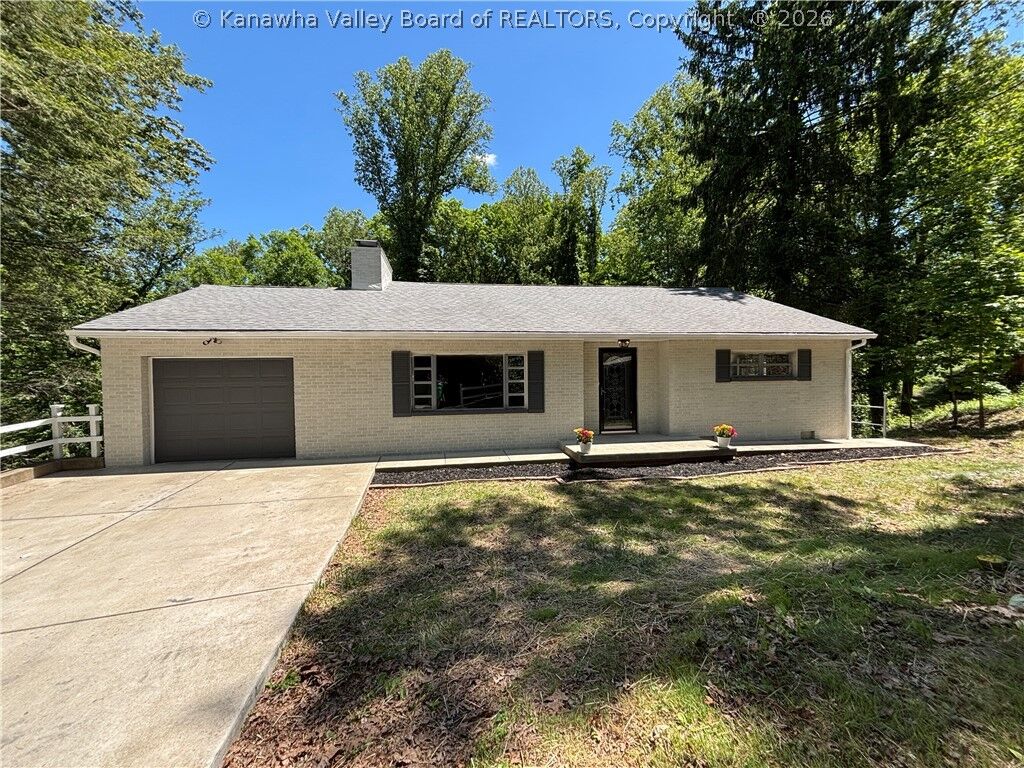 Property Photo:  1323 Dorsey Road  WV 25314 