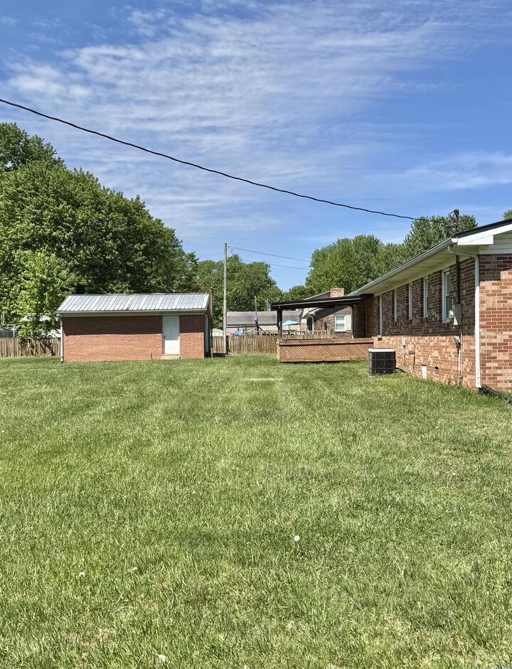 Property Photo:  45 Orchard Drive  KY 40484 
