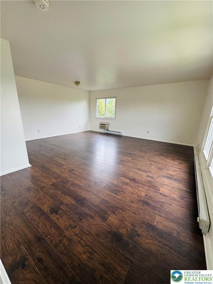 Property Photo:  1337 W Livingston 3  PA 18102 