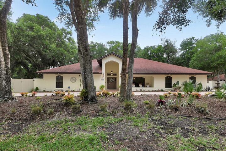 Property Photo:  2575 Glen Drive  FL 32168 