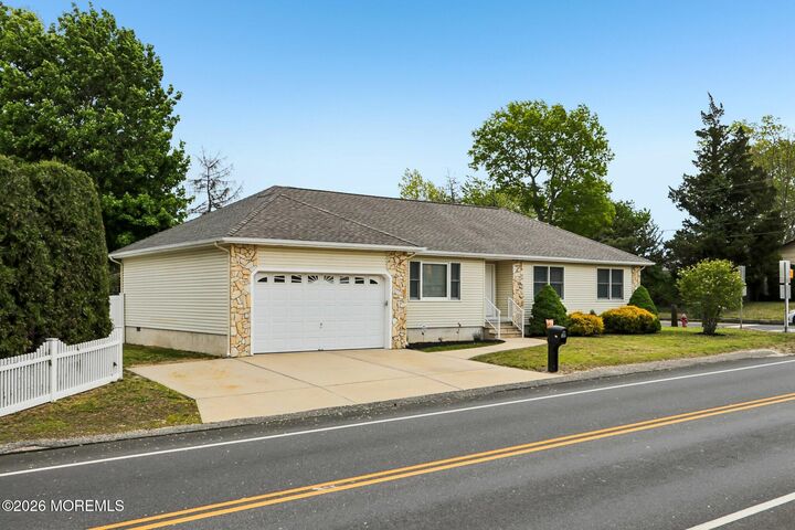 Property Photo:  92 Birch Street  NJ 08722 