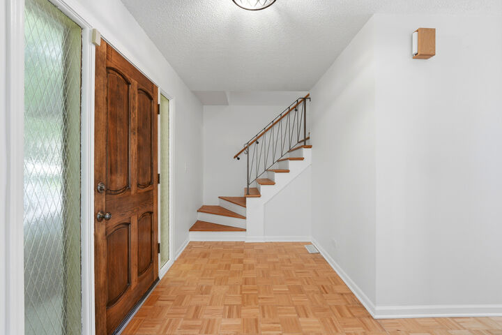 Property Photo: 10S324 E Hampshire Lane IL 60527