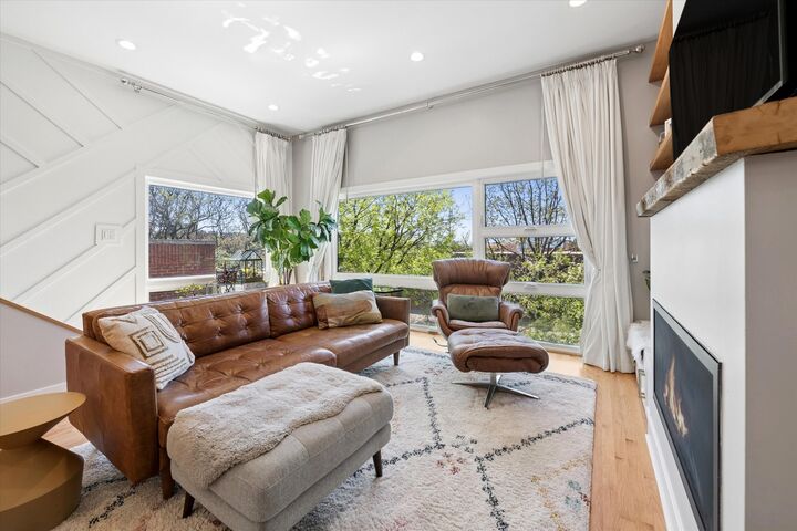 Property Photo:  1725 N Sheffield Avenue 2  IL 60614 